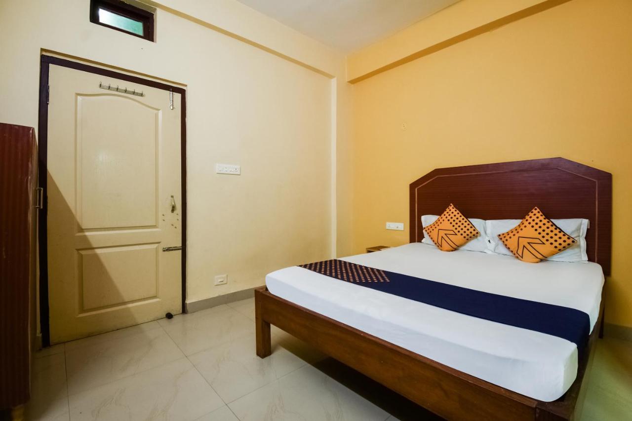 Spot On 74793 Hotel Sai Sudha Puri Luaran gambar